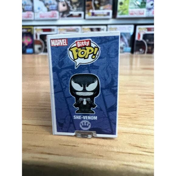 BITTY She-Venom 1-Inch Funko Pop Marvel Comics Spider-man Superhero Venom Vinyl - Picture 2 of 6